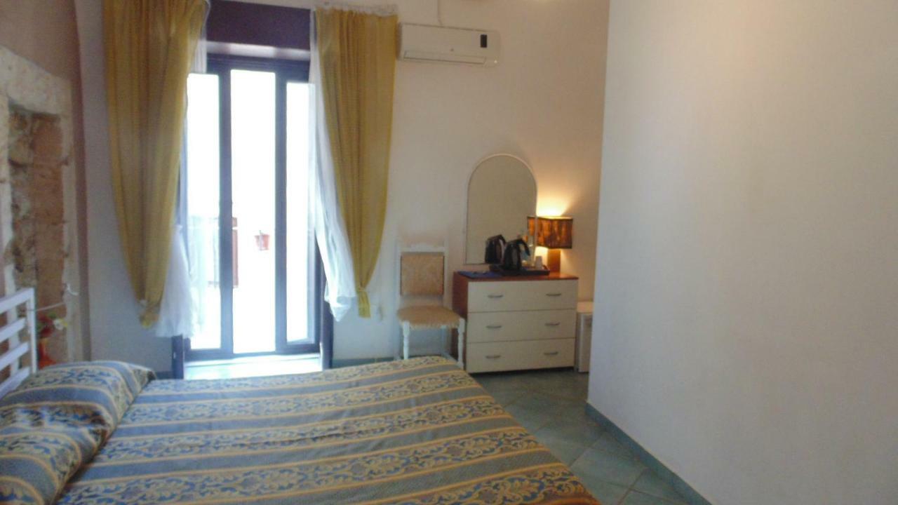 B&B Spiraglio Szirakúza Kültér fotó